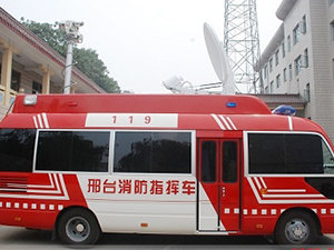 大功率車(chē)載升降照明設(shè)備在消防指揮車(chē)上安裝實(shí)例